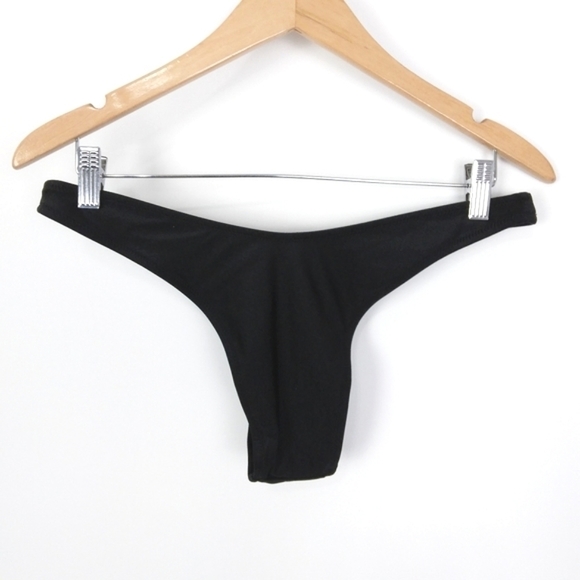 Glits & Glam ✨ Bikini Set - Picture 12 of 15